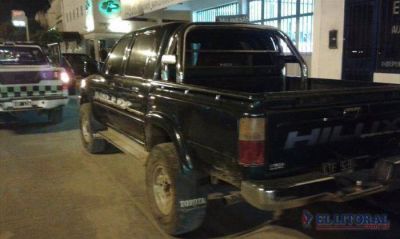 Hallaron en Corrientes una camioneta que fue sustra�da en Buenos Aires