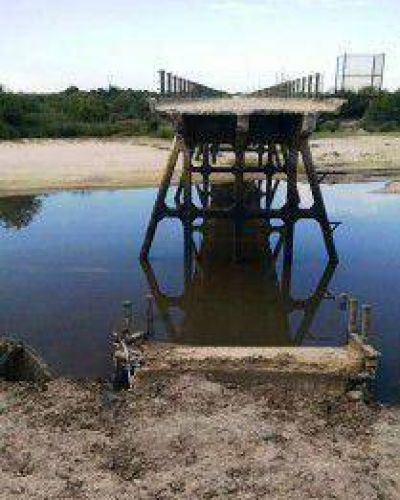 Barrancas: instalar el puente Bailey llevar� al menos otros diez d�as