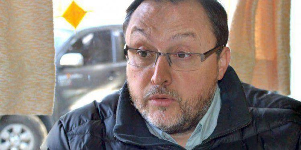 OMAR �PATO� FERNANDEZ: �Nos seguimos reuniendo con diferentes sectores de la ciudad�