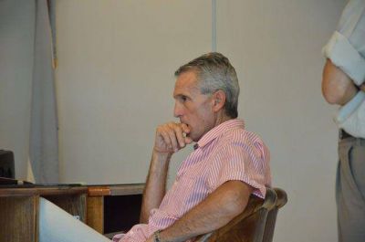 Tierno fue a la Justicia para poder ser candidato