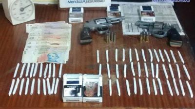 Desbarataron �quiosquito� de droga en Capital