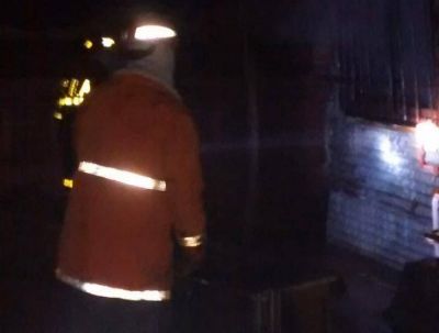 Se incendi� una casa por causas que se desconocen