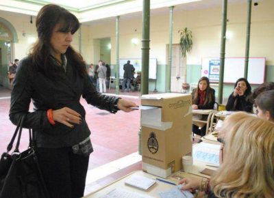 El Gobierno anunciar� el 26 de mayo las fechas de las elecciones en la provincia