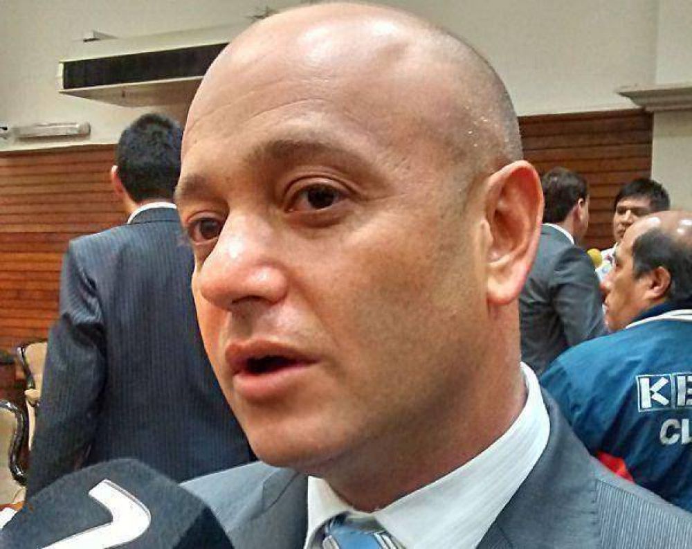 Hinojo � �la nueva Central de Polic�a es una muestra de la pol�tica de seguridad�