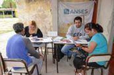 ANSES y el Ministerio de Justicia desarrolla jornada de atenci�n en City Bell