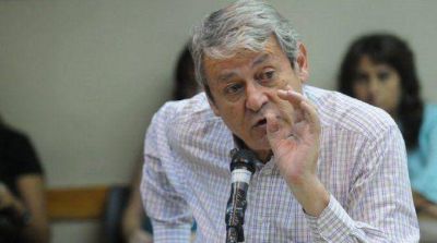 Lo tiene de punto: Kunkel volvi� a embestir contra Insaurralde
