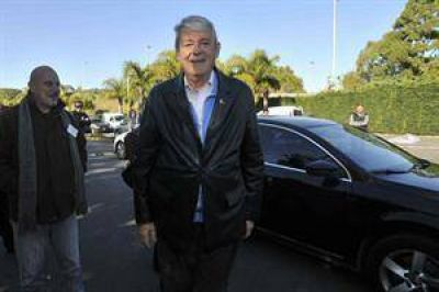 La reuni�n del PJ, dominada por el reto de Cristina Kirchner a sus candidatos