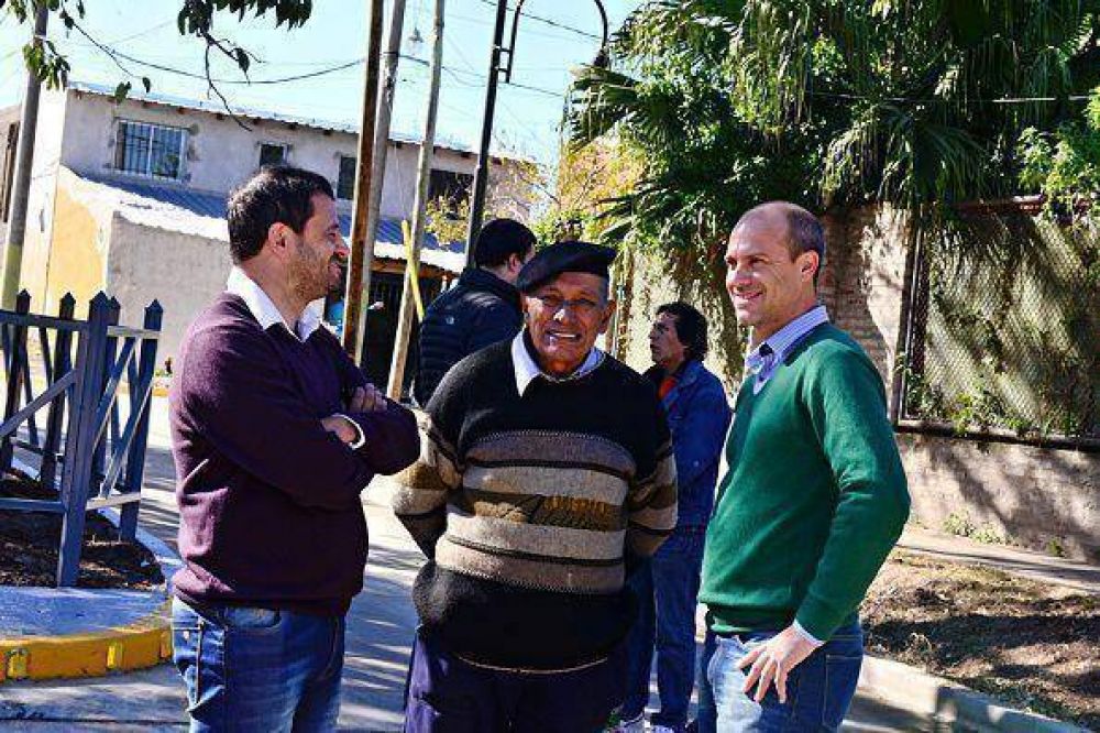 Asfaltaron la calle Estrada, de las �ltimas de tierra de San Fernando