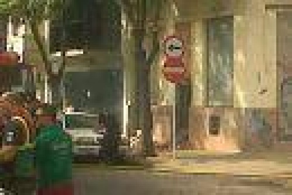  PIDEN LA INTERPELACI�N DE FUNCIONARIOS