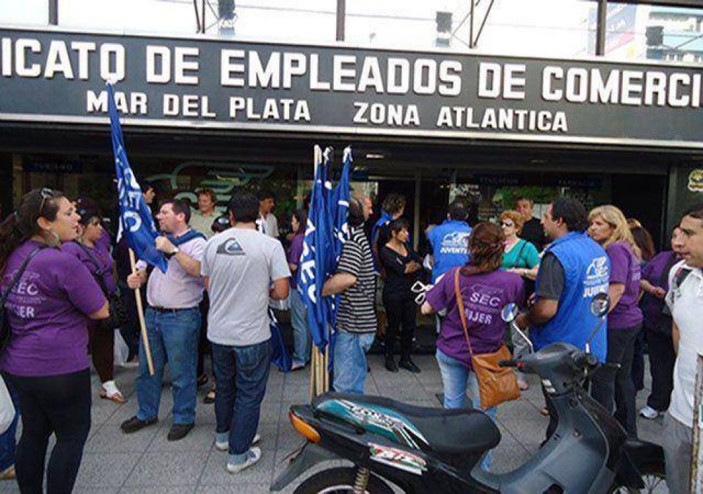 Trabajadores mercantiles marplatenses realizar�n una movilizaci�n por falta de acuerdo salarial