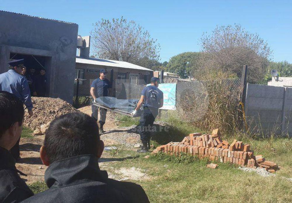 Asesinato con empalamiento y a golpes en una obra ubicada en la ciudad de Santo Tom�