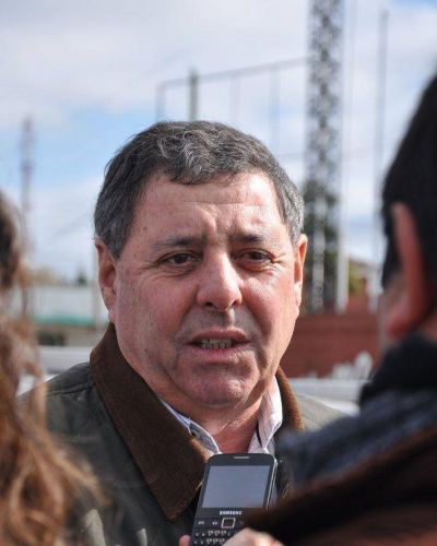 En los pr�ximos d�as Alfredo De �ngeli lanzar� su precandidatura a gobernador 