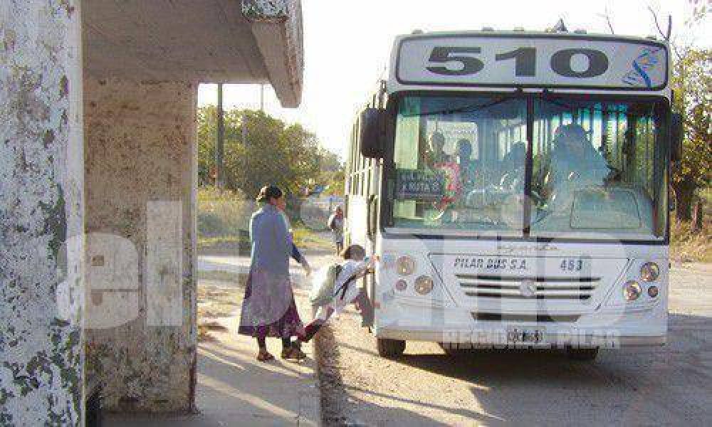 Docentes reclaman por el mal servicio de los colectivos