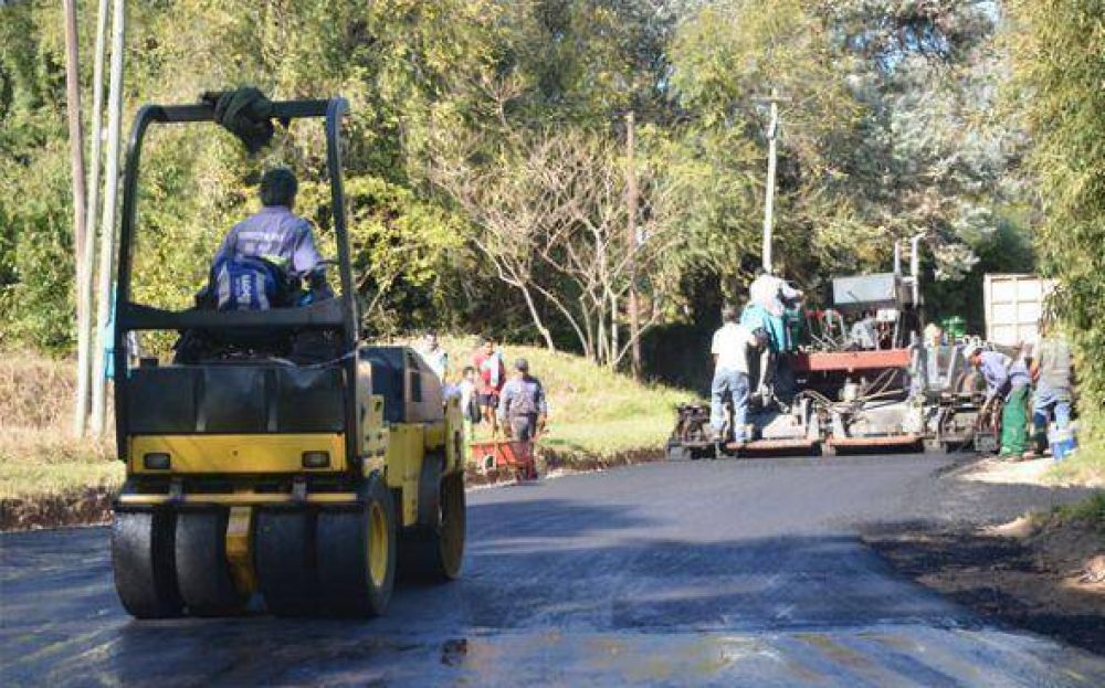 Avanza el asfaltado de 60 cuadras para la localidad de Manuel Alberti
