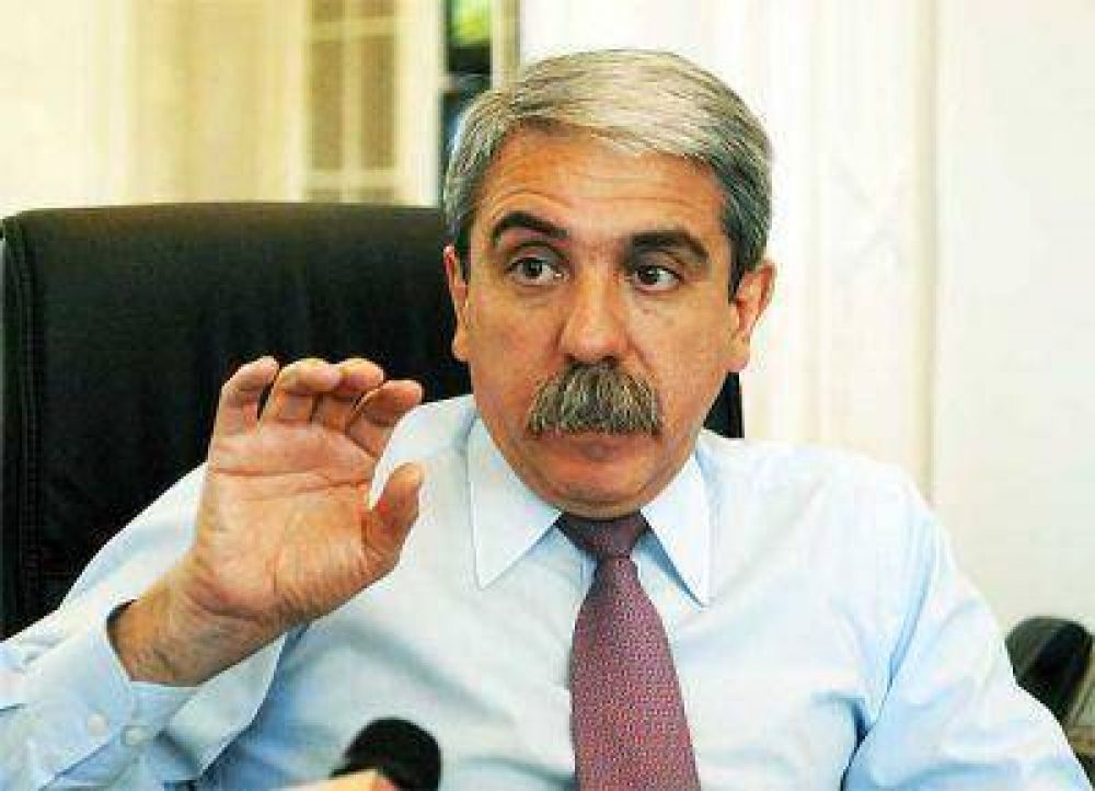 Los precandidatos que no miden 