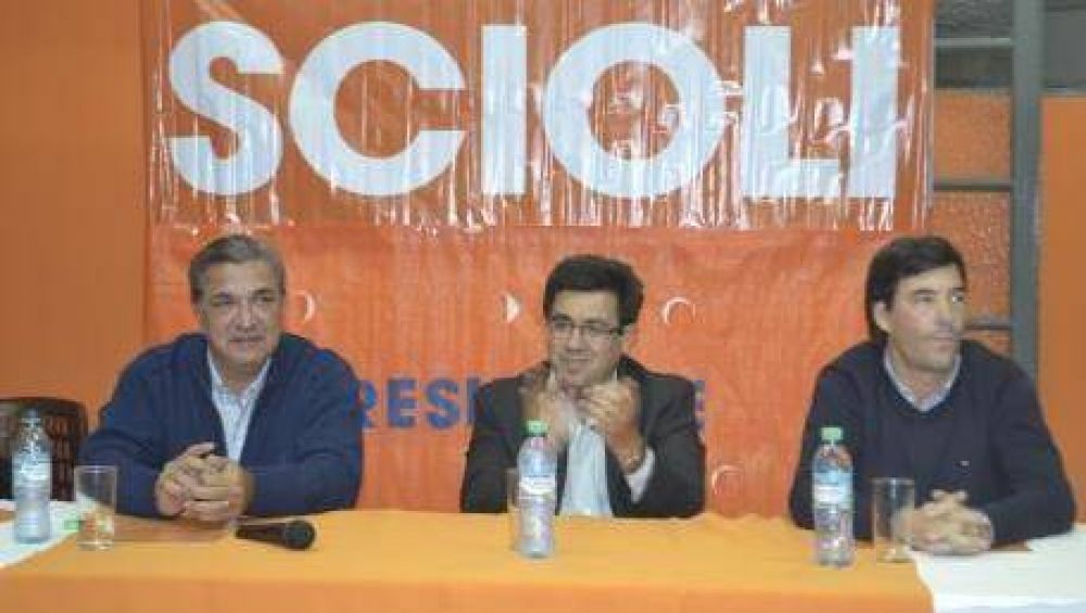 Slezack y la unidad local en defensa del proyecto nacional