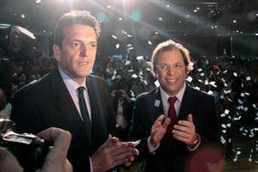 Dar�o Giustozzi se fue del Frente Renovador con duras cr�ticas a Massa: 
