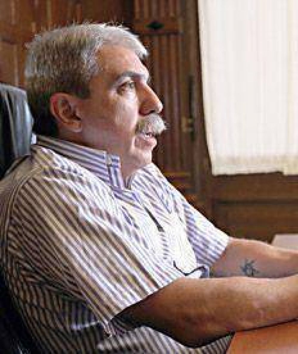 �Si Lorenzetti quiere ser presidente, que compita a trav�s de un partido�