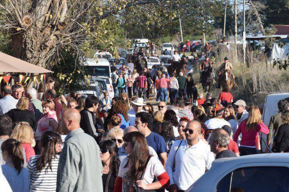 Colonia Nievas renace, un pueblo con magia y arroyo