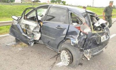 Un joven de 19 a�os muri� en el acto tras volcar sobre Ruta 93, cerca de Las Termas