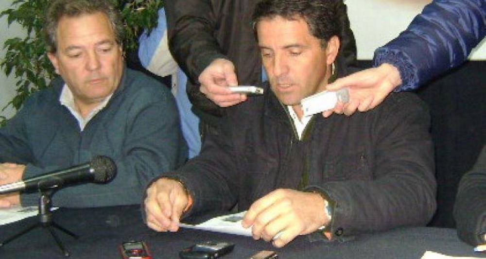 Aguilar tambi�n qued� fuera del Gabinete y hay otro director que est� con un pie en la calle