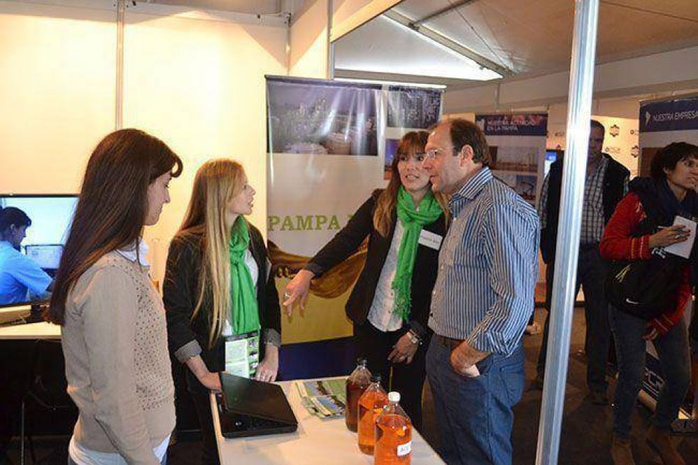 Bruna, luego de la ExpoPyMEs: �Voy a generar un banco de proyectos de inversi�n�