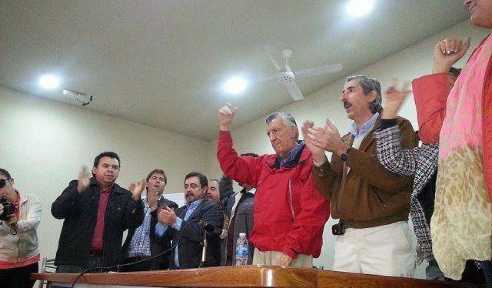 Gioja pidi� profundizar el proyecto y aplacar intereses personales