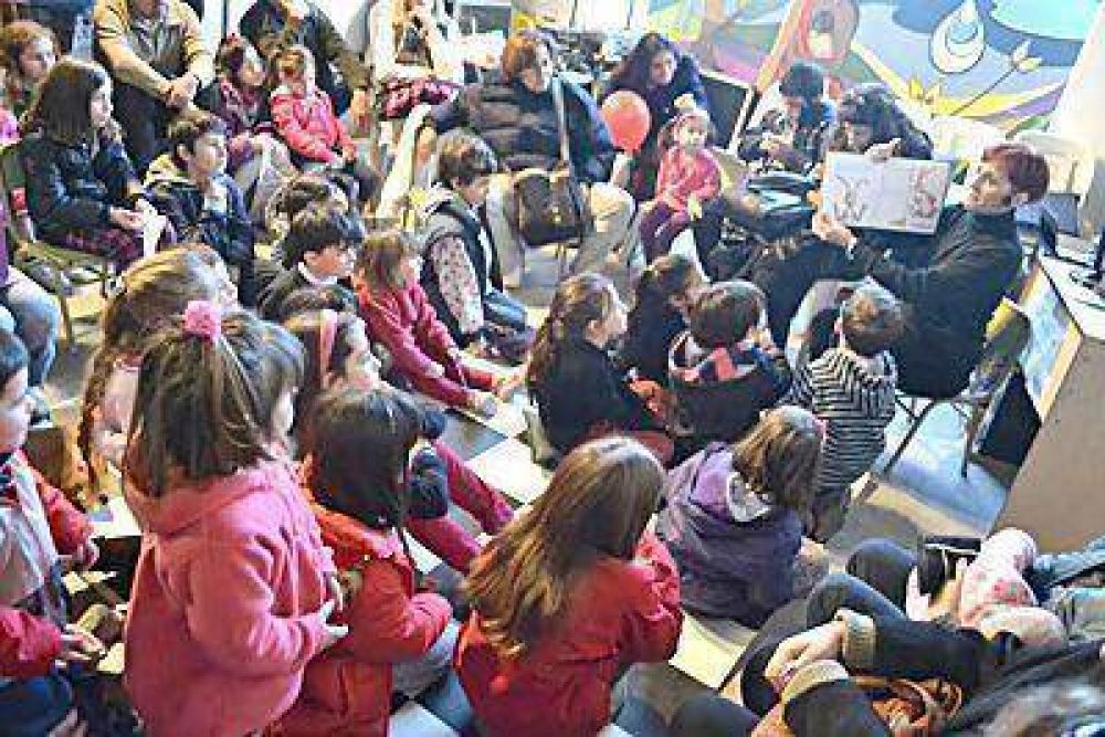 En los barrios se dictan varios talleres culturales y deportivos