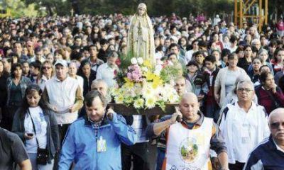 Miles de fieles realizaron la tradicional peregrinaci�n a F�tima