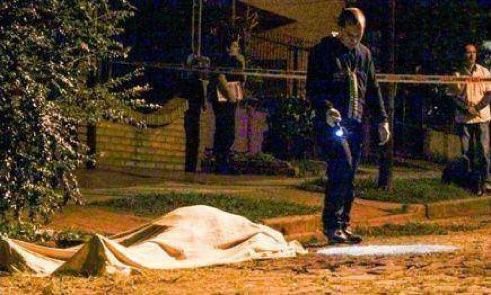 Hallaron muerto a un hombre a pocos metros de su vivienda