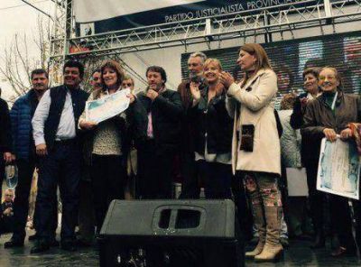 �Quince de las diecinueve comunas fueron ganadas por el FPV-PJ�, dijo Patricio Garc�a