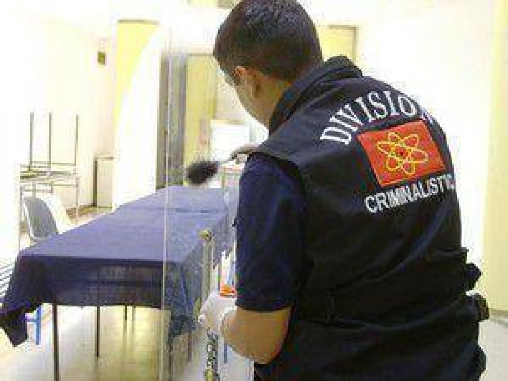  Intent� atacar a un menor de 16 a�os, pero result� apu�alado