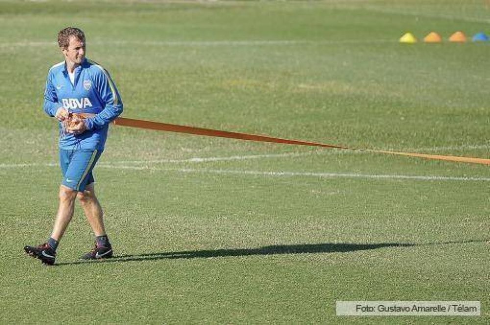 Arruabarrena prob� un equipo en medio de un fuerte hermetismo