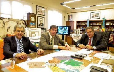Luciani se reuni� con el ministro de Salud por la atenci�n en el Hospital