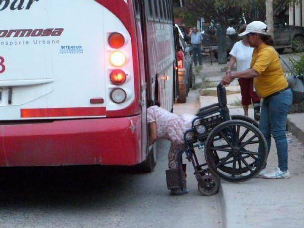 No funcionan las rampas para discapacitados de los cuatro colectivos de Ciudad de Formosa