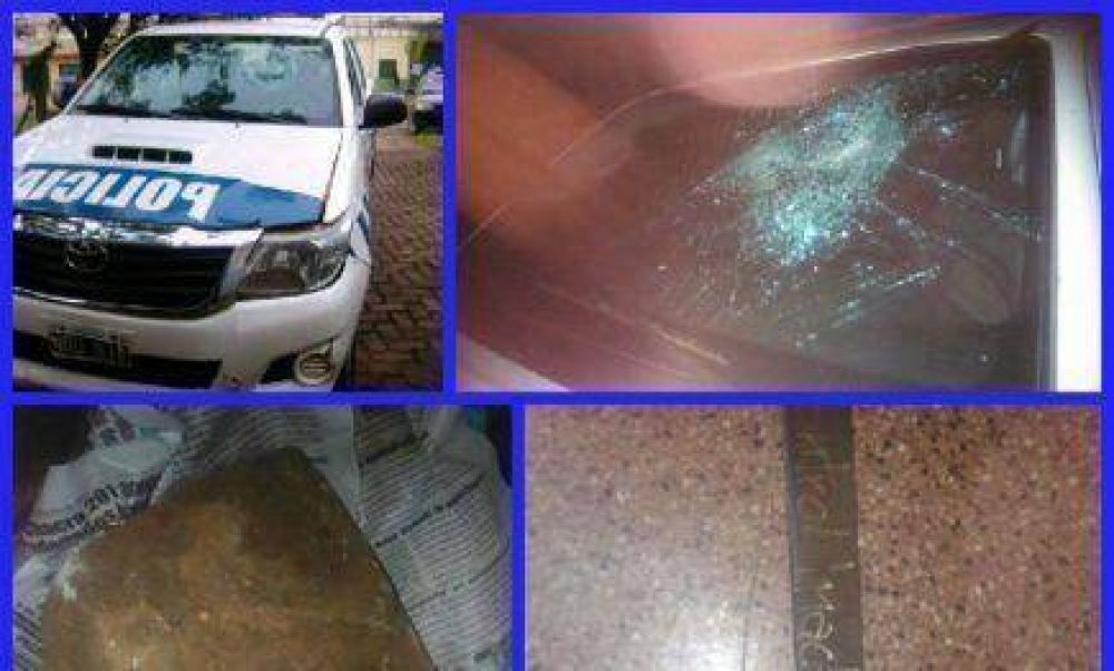 Alcoholizado amenaz� a sus vecinos con un machete y arroj� una piedra a un m�vil policial