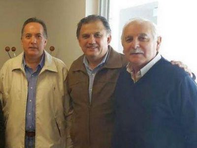 Yacyret� asign� en un convenio recursos econ�micos para Ituzaing�