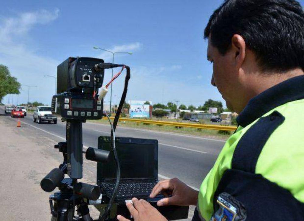 Multas digitales: en dos semanas registraron 174 infracciones en las rutas