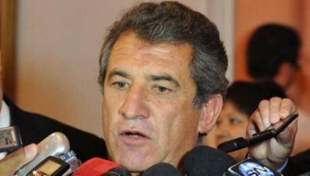Urribarri no viene a Corrientes