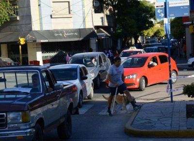 Continuar�n por una semana los cortes en el microcentro de la capital