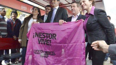 NAZABAL PARTICIPO DE LA INAUGURACI�N DE LA NUEVA ESTACI�N MULTIMEDIAL DE TRANSPORTE P�BLICO DE PASAJEROS DE LAN�S