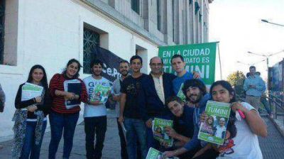 Tumini, contra el PRO, massismo y el FpV