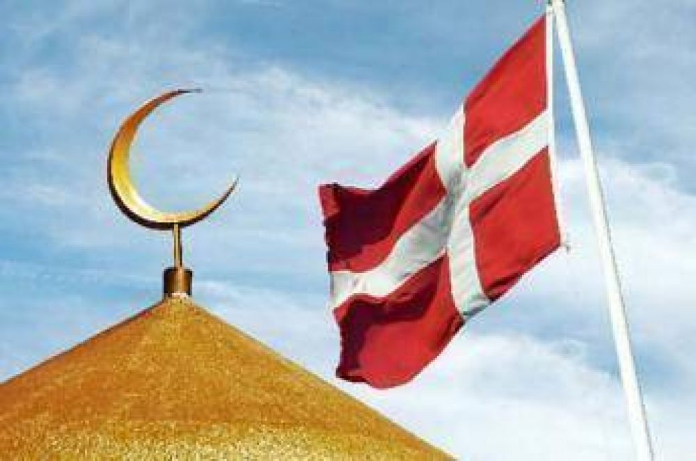Indemnizan a musulmana danesa por haber sido obligada a probar carne de cerdo
