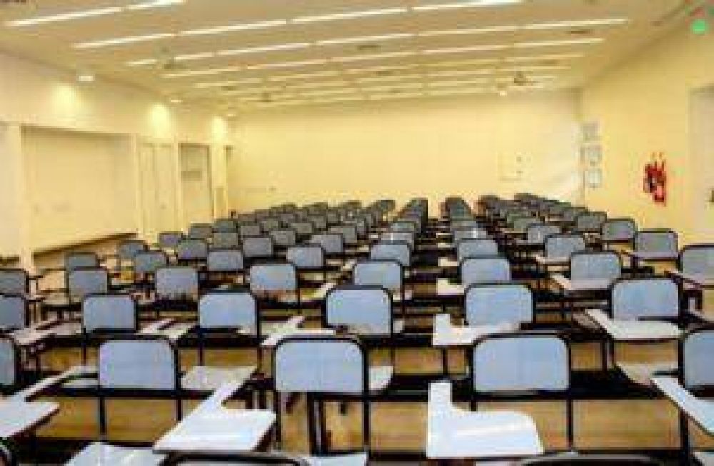 No habr� clases el viernes en Tucum�n