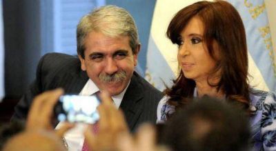 En el kirchnerismo esperan que la Presidenta defina qu� candidatos se bajan