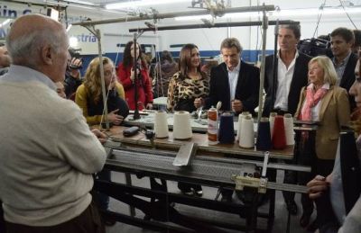 El Intendente reabri� la Escuela de Capacitaci�n de la C�mara Textil