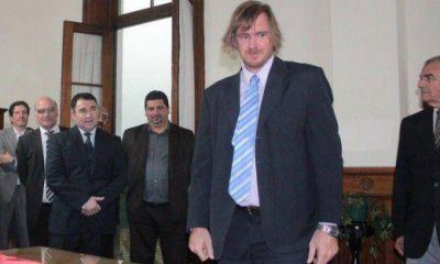 La Justicia detuvo demolici�n de la c�rcel de San Mart�n, pero la Provincia apelar�