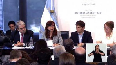 Cristina Fern�ndez y Gildo Insfr�n coincidieron en resaltar la federalizaci�n de la cultura