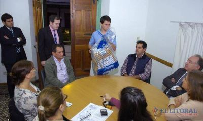 Plebiscito: escrutinio final ratific� destituci�n de Otazo y llamaron a elecci�n de intendente
