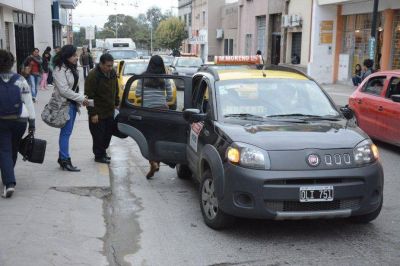 Aumentaron ayer los taxis compartidos